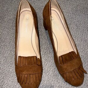 Chinese Laundry Brown Suede Fringe Low Heel Loafers